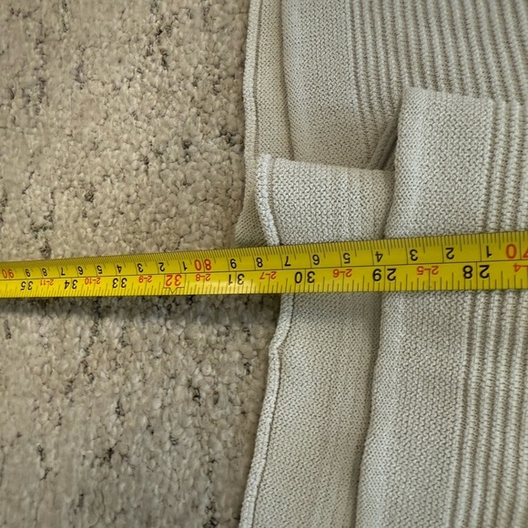 Annette Gortz M (oversized) great condition very minor wear V-Neck Women's Tunic - Picture 11 of 15